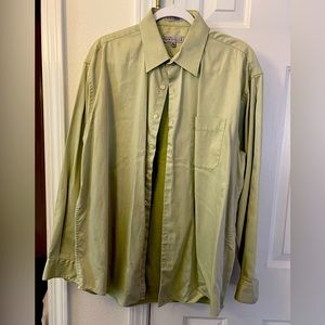 PERRY ELLIS PORTFOLIO GREEN BUTTON DOWN LONG SLEEVE SHIRT. Size 16.5 34/35.